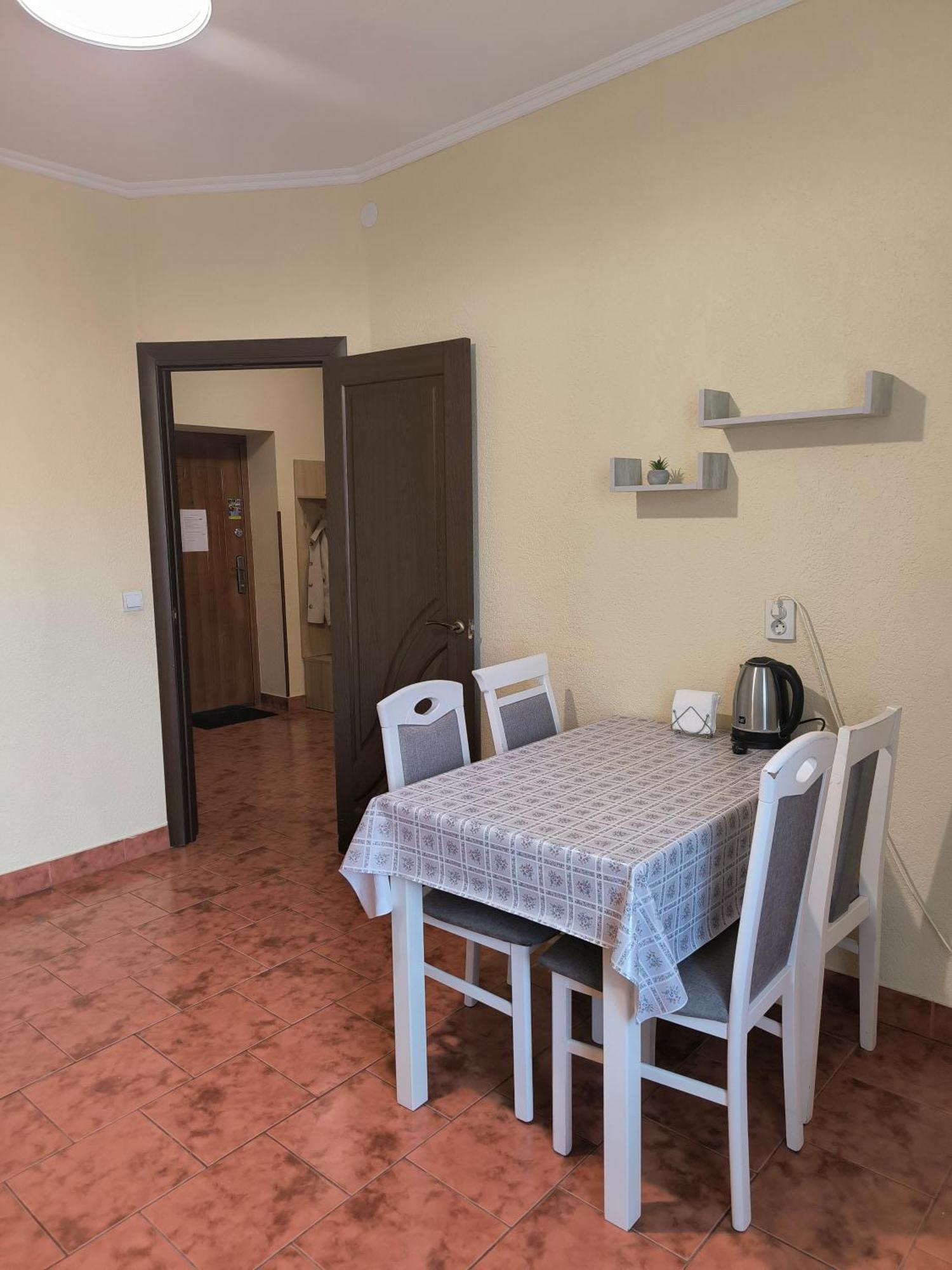 Apartments Domovik Мостова 5 Кв 37 Mukatschewo Exterior foto