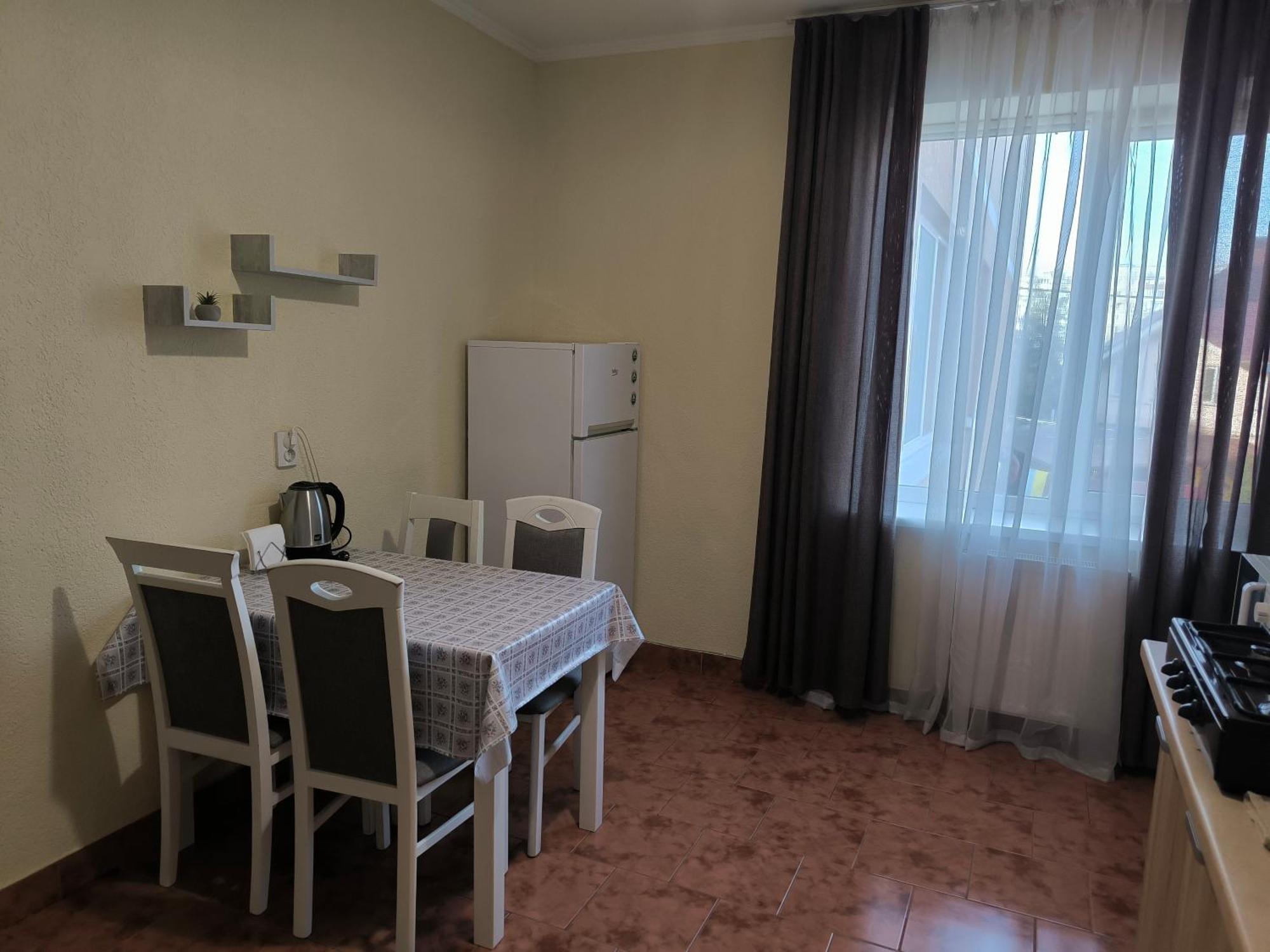 Apartments Domovik Мостова 5 Кв 37 Mukatschewo Exterior foto